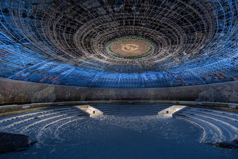 Visite de Buzludzha et de la puissance de l'aviation du bloc Est