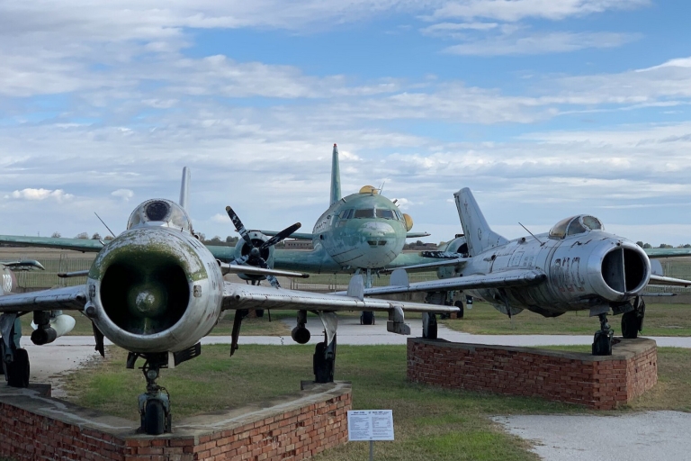 Visite de Buzludzha et de la puissance de l'aviation du bloc Est