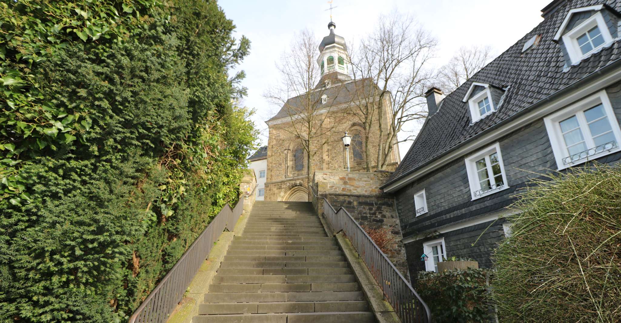 Solingen-Gräfrath, Self-guided Old Town Walk - Housity