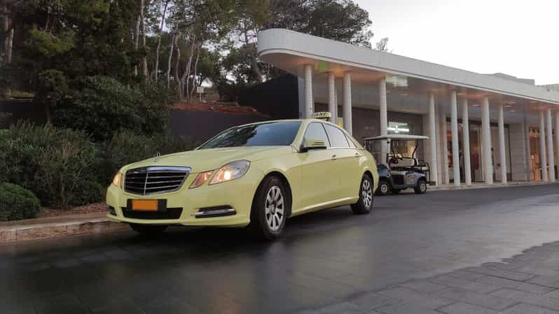 Athens: Athens Airport to Glyfada Private Transfer