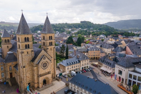 Luxembourg City: Hop On Hop Off Castles & Nature Day Tour