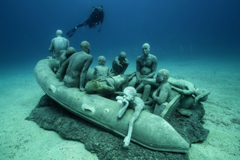 Puerto del Carmen: Discovery Unterwassermuseum mit 3 TauchgängenPuerto del Carmen: Probiere Discover Museum mit 3 Tauchgängen