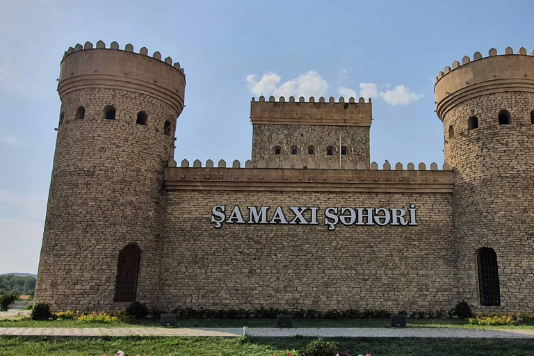 Från Baku: Shamakhi stad och alpacka gård Tour