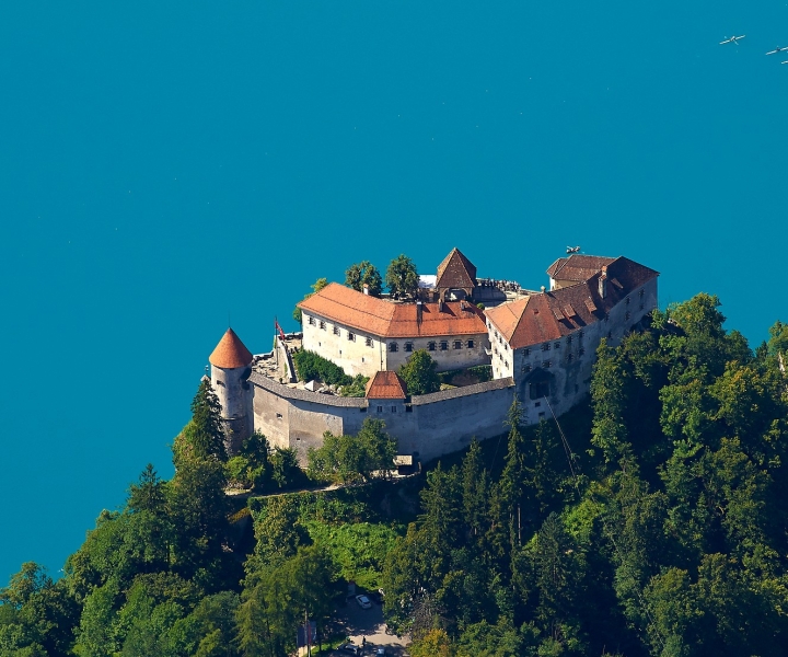 From Kranjska Gora: Lake Bled,Bled Castle and Bohinj Valley