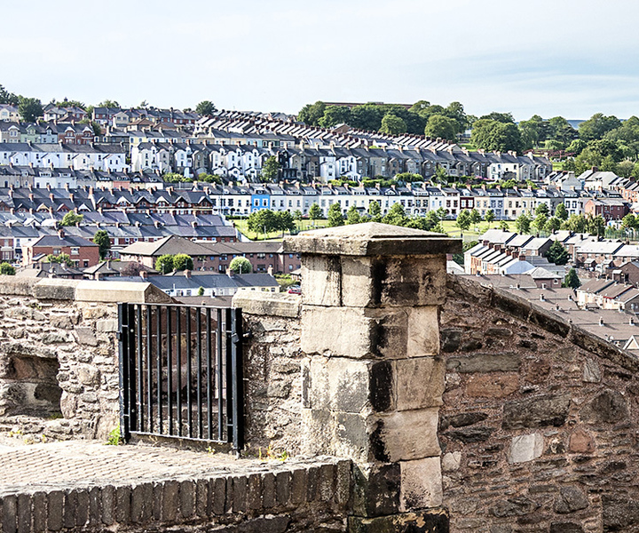 Derry: Historical Self-Guided Audio Walking Tour