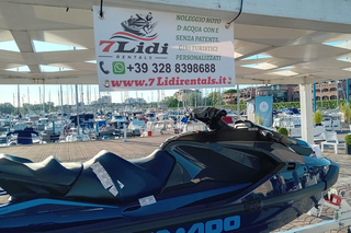 Comacchio: Jet Ski Rental without a license in the Po Delta
