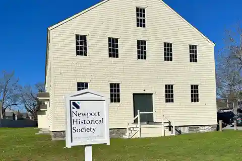 Newport: Downtown Historic Self-Guided Audio Walking Tour