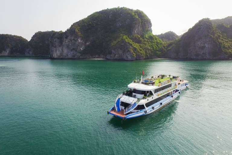 Całodniowa wycieczka Luksusowy rejs po zatoce Ha Long Bay i jacuzzi