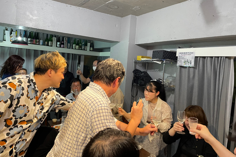 Sake tastings in Tsukiji