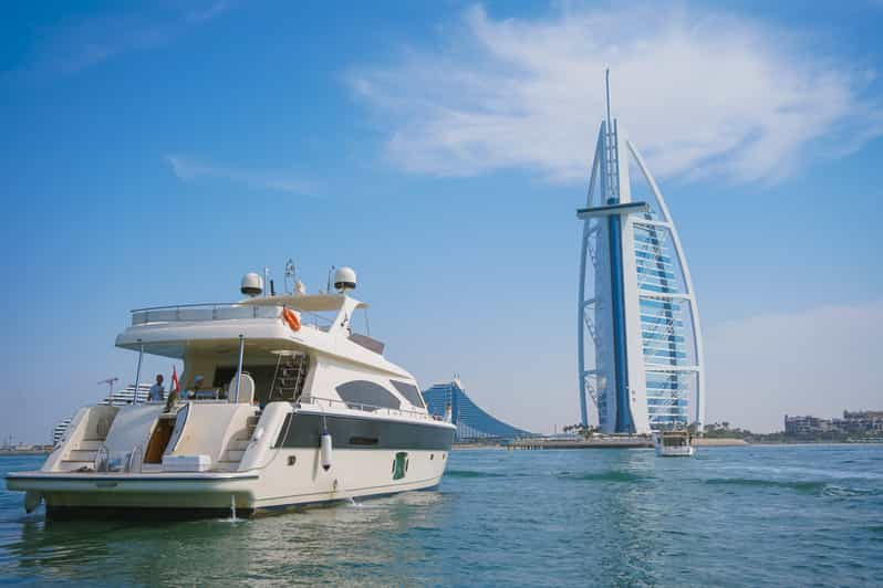 private yacht bbq dubai