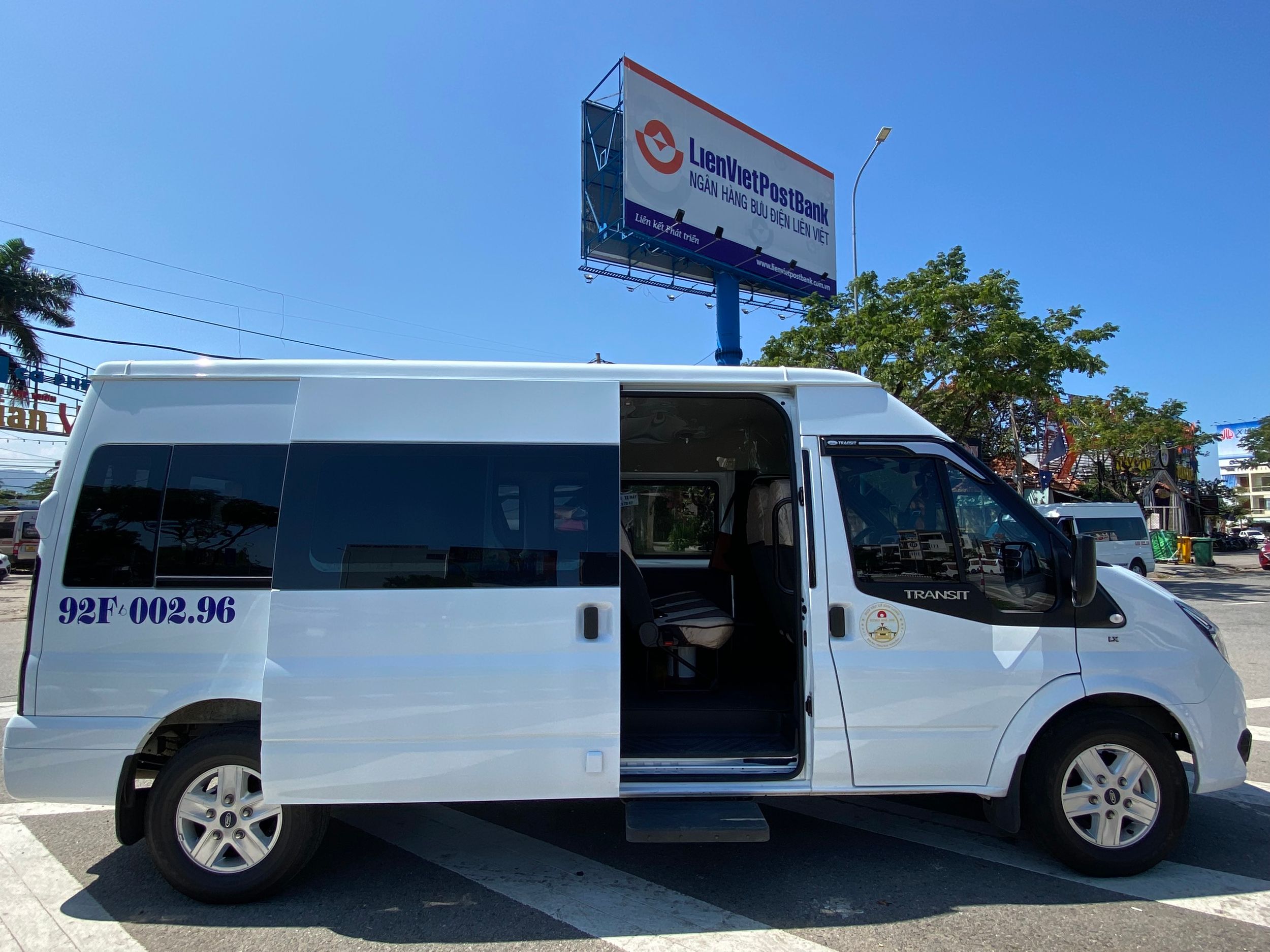 Von Hoi An/Da Nang: Shuttle-Bus-Transfer nach My Son
