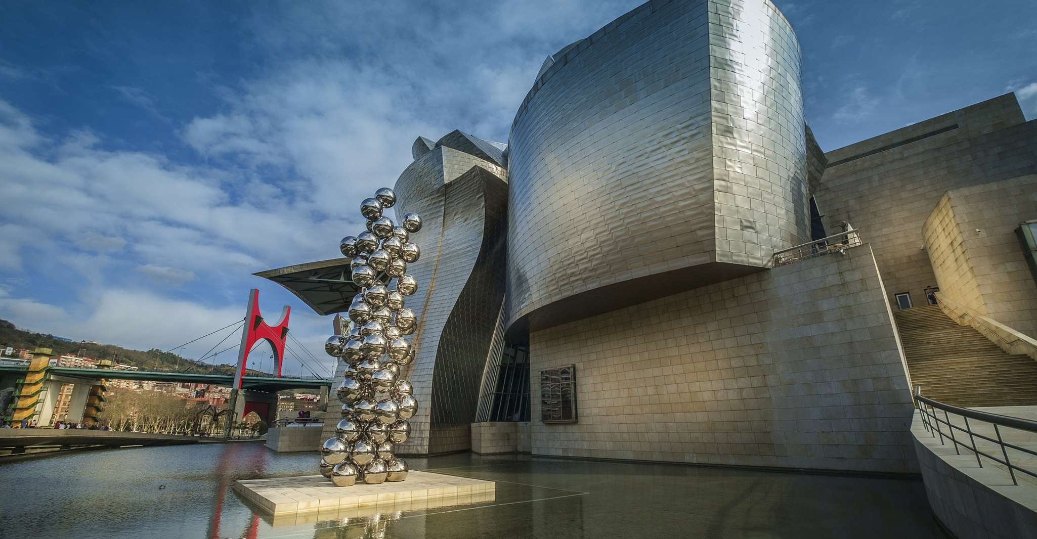 Bilbao City & Guggenheim Museum with Lunch From San Sebastia - Housity