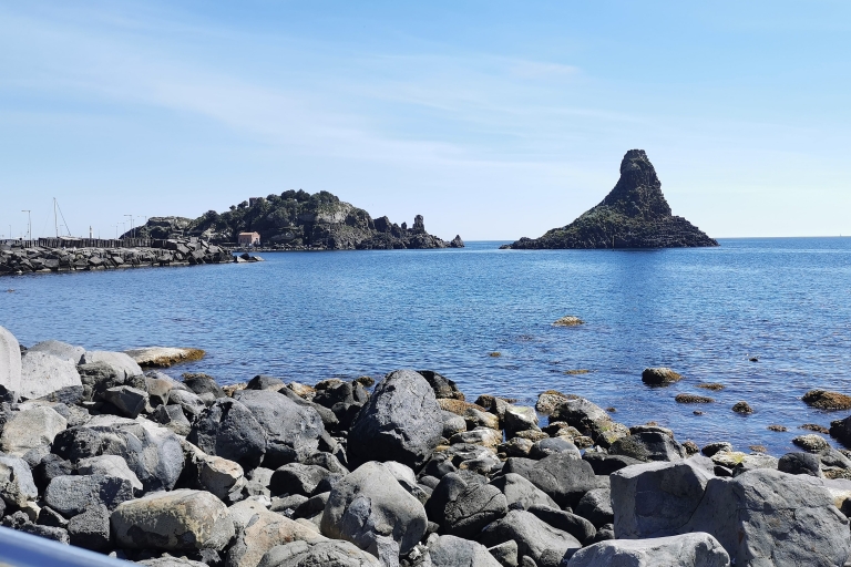 Catania: boottocht Cyclops-eilanden en natuurreservaat Timpa