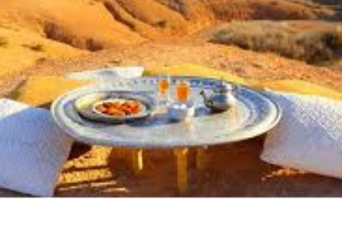 Marrakesh: Desert Sunset with Dinner and Show Marrakesh: Desert Sunset Camel ride with Dinner and Show