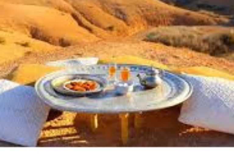 Marrakesh: Desert Sunset with Dinner and Show Marrakesh: Desert Sunset Camel ride with Dinner and Show