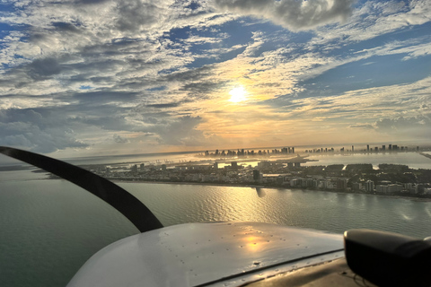 Miami : Visite guidée en avion privée de 45 minutes de South Beach