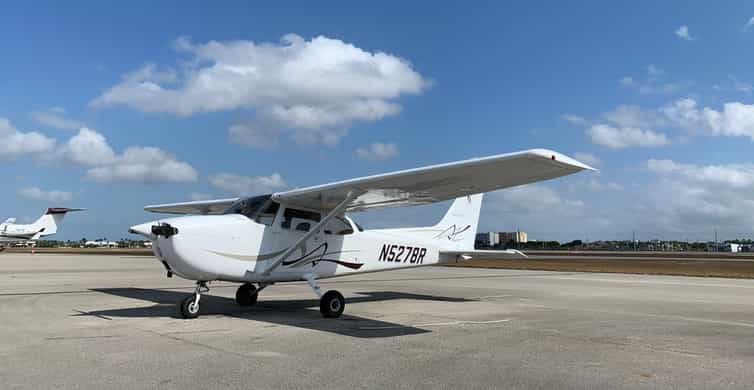 Miami: South Beach Private 50-Minute Private Flight Tour photo 9