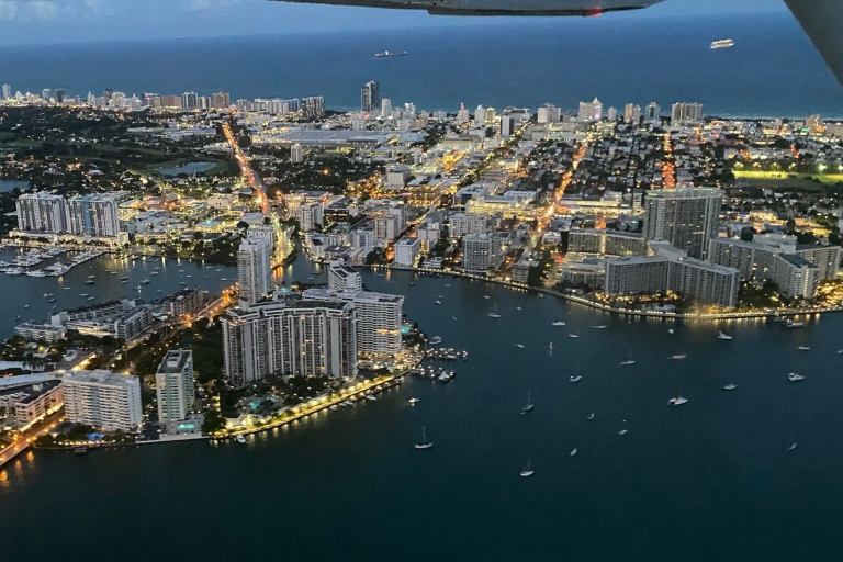 Miami: Prywatna 45-minutowa wycieczka lotnicza z przewodnikiem w South Beach