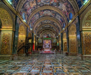 Valletta: Guided Walking Tour with Optional Cathedral Tour