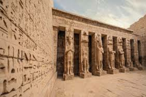 Luxor: Private tour to Habu Temple Valley Of Workers&Queens