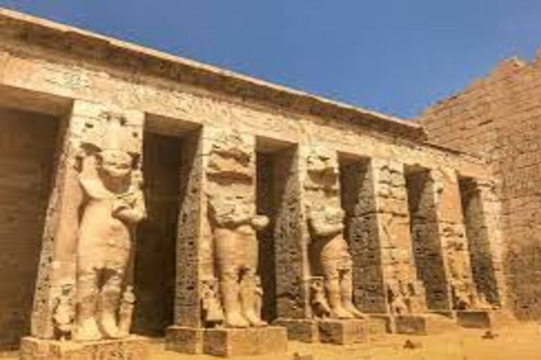 Luxor: Private tour to Habu Temple Valley Of Workers&Queens