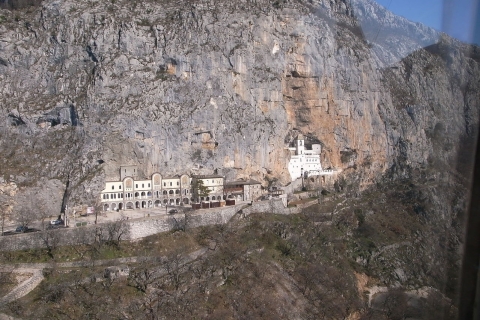 Visita a los monasterios (Monasterio de Cetije- Dajbabe- Monasterio de Ostrog