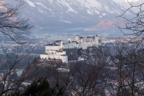 Salzburgo: Excursión Privada Guiada en Bicicleta por la Ciudad y sus Alrededores