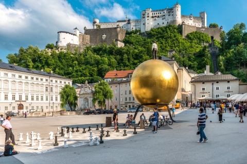 Salzburgo: Excursión Privada Guiada en Bicicleta por la Ciudad y sus Alrededores