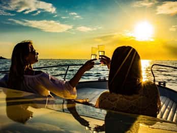 La Spezia: Båttur vid solnedgången med Aperitivo och snacks