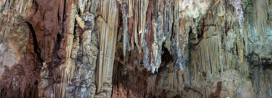 Nerja: biglietto d'ingresso alle grotte di Nerja con audioguida