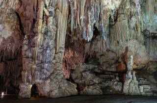 Nerja: Höhlen von Nerja Ticket mit Audioguide