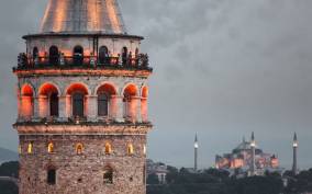 Istanbul: Galata Tower Entrance Ticket and Audio Guide