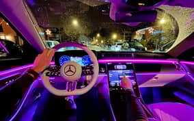 Krakow: Balice Airport Luxury Vehicle Private Transfer