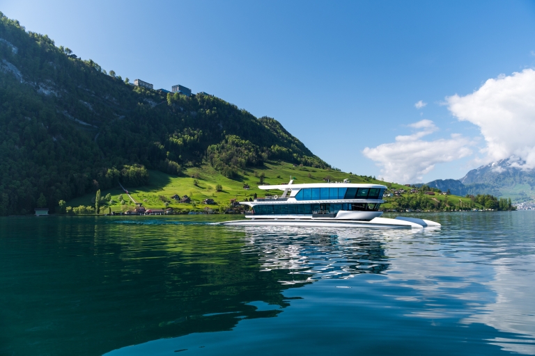 1 uur durende catamarancruise op het meer van Luzern