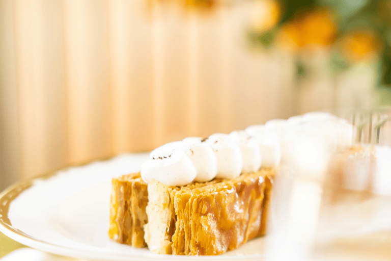 Versailles : Entrée sans file d'attente et heure du thé à Ore