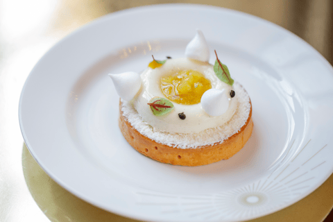 Versailles : Entrée sans file d'attente et heure du thé à Ore
