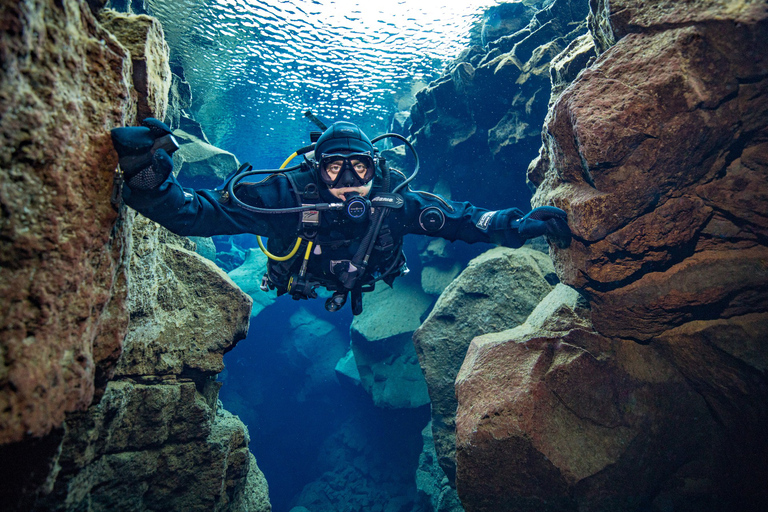 Silfra: Diving Between Tectonic PlatesWith Meeting Point