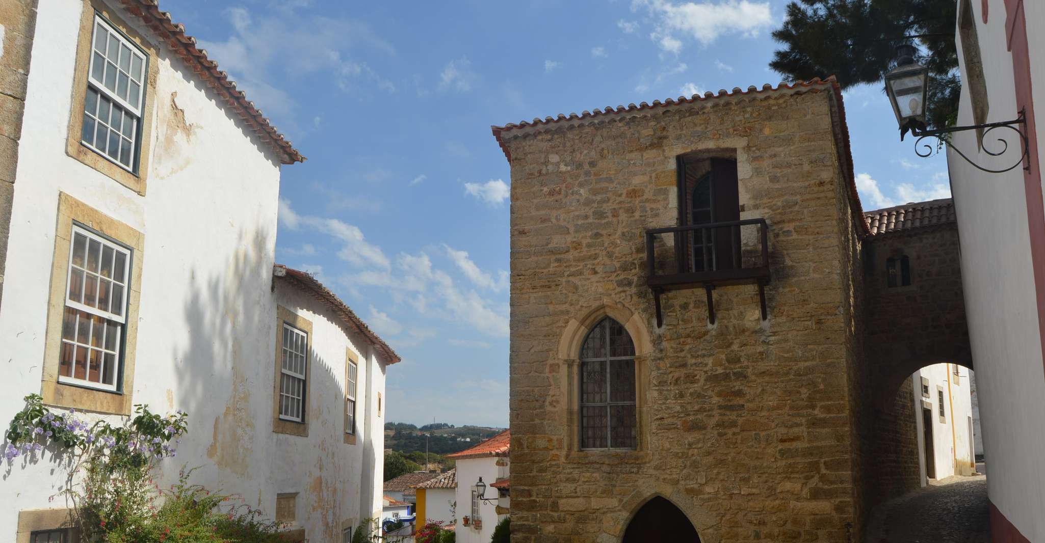 Óbidos, Medieval Tales and Secrets Spots Walking Tour - Housity