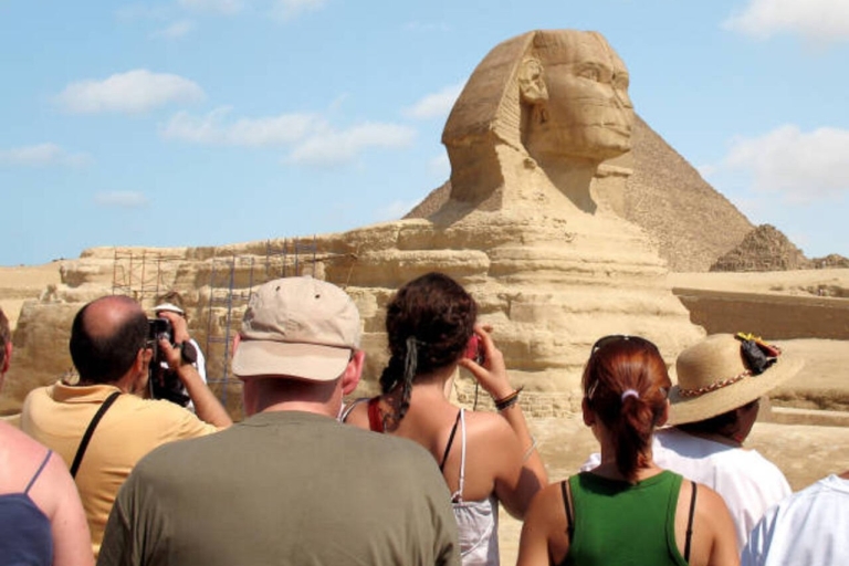 From Sharm El Sheikh: Egyptian Museum and Pyramids Day Trip