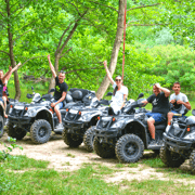 Split: tour en quad, chapuzón en una cascada y pícnic