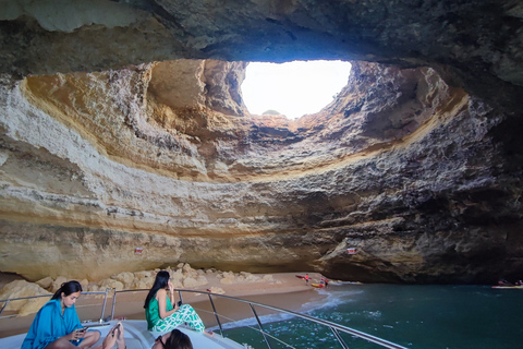 Algarve : location de yacht privéCroisière après-midi 3h