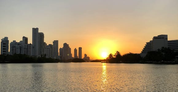 5-Day Cartagena Experience with Sunset Cruise & Street Food