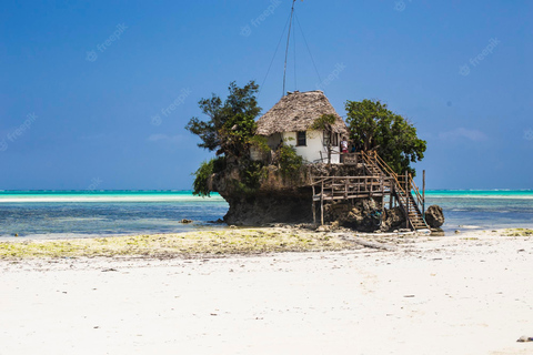 Excursión a Stone Town; Excursión al bosque de Jozani; Cueva de Kuza; Playa de PajeExcursión a Stone Town; Excursión a la Selva de Jozani; Cueva de Kuza; Playa de Paje