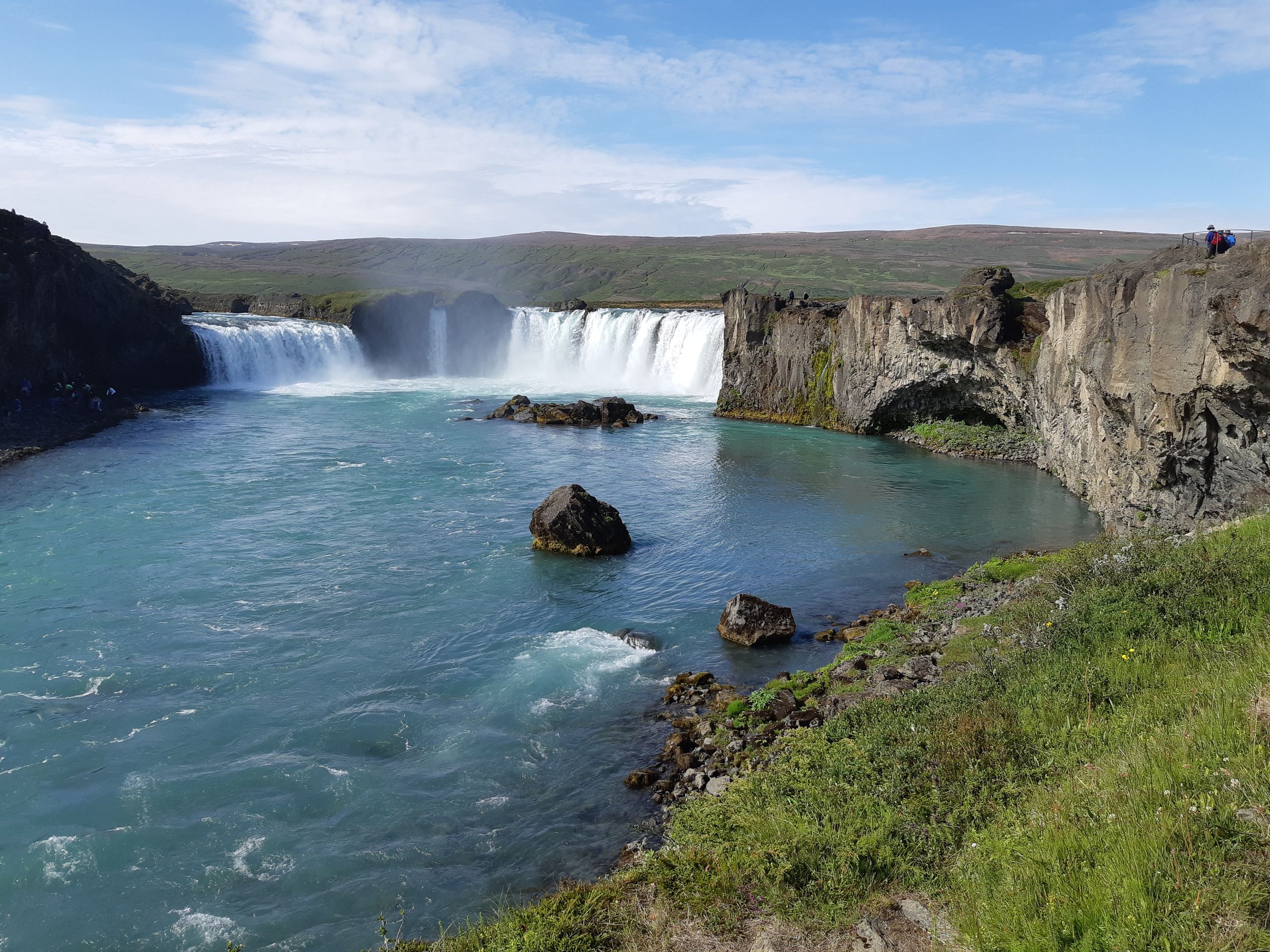 Von Akureyri: Godafoss und der See Myvatn
