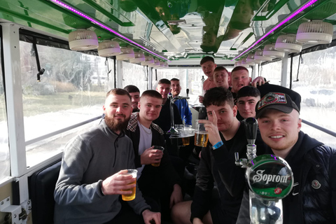 Budapest : visite guidée de 90 minutes en bus de bière