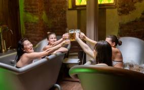 Prague: Beer and Wine Spa Bath with Salt Cave Experience