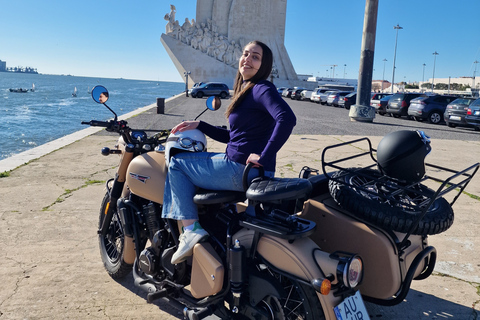 Lisbonne: Sidecar TourVisite de Lisbonne en Sidecar - Demi-journée