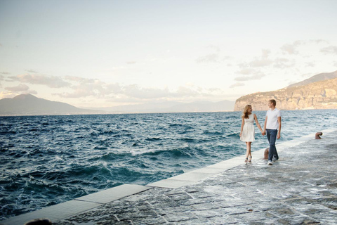 Sorrento: Private Scenic Views Photoshoot + video option Proposal: 50 photos + pre-shoot consultation | 60 mins