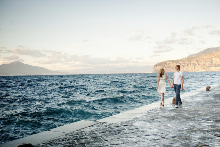 Sorrento: Private Scenic Views Photoshoot + video option Standard: 20 photos | 30 mins