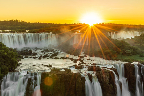 Iguazu-Wasserfälle: Premium 1-Tages-Tour auf der brasilianischen und argentinischen Seite